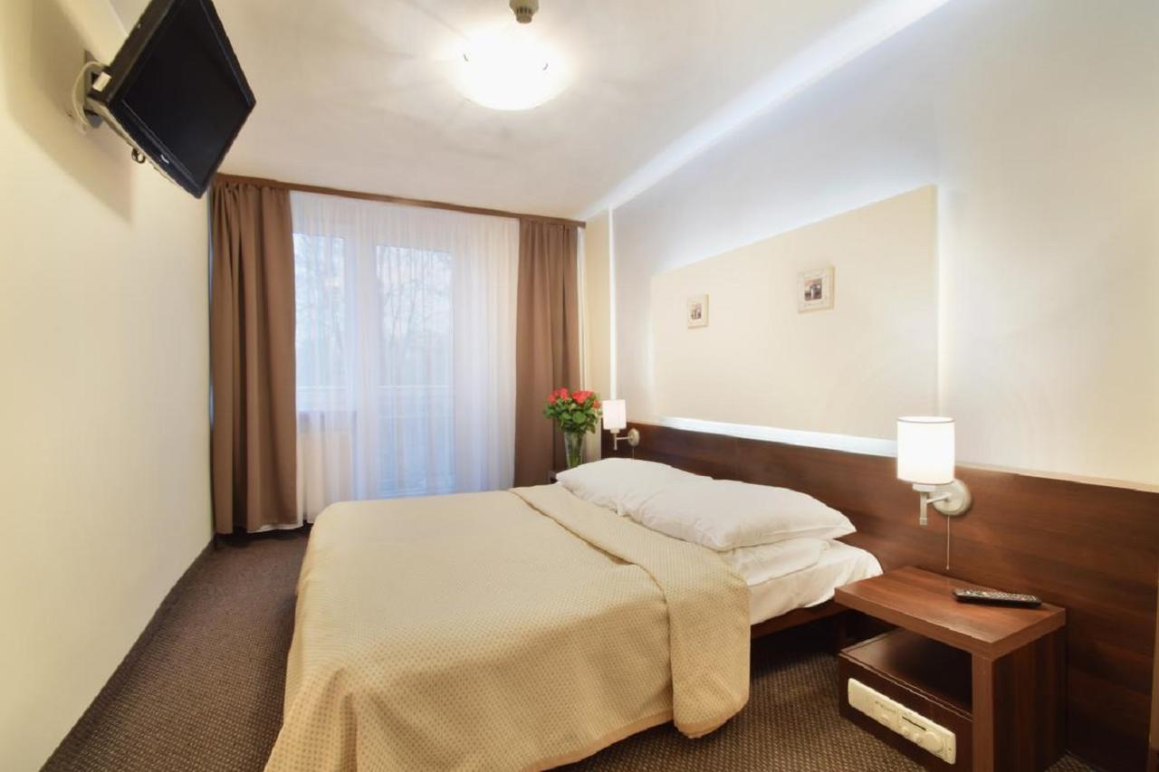 Hotel Dal Gdansk Bagian luar foto