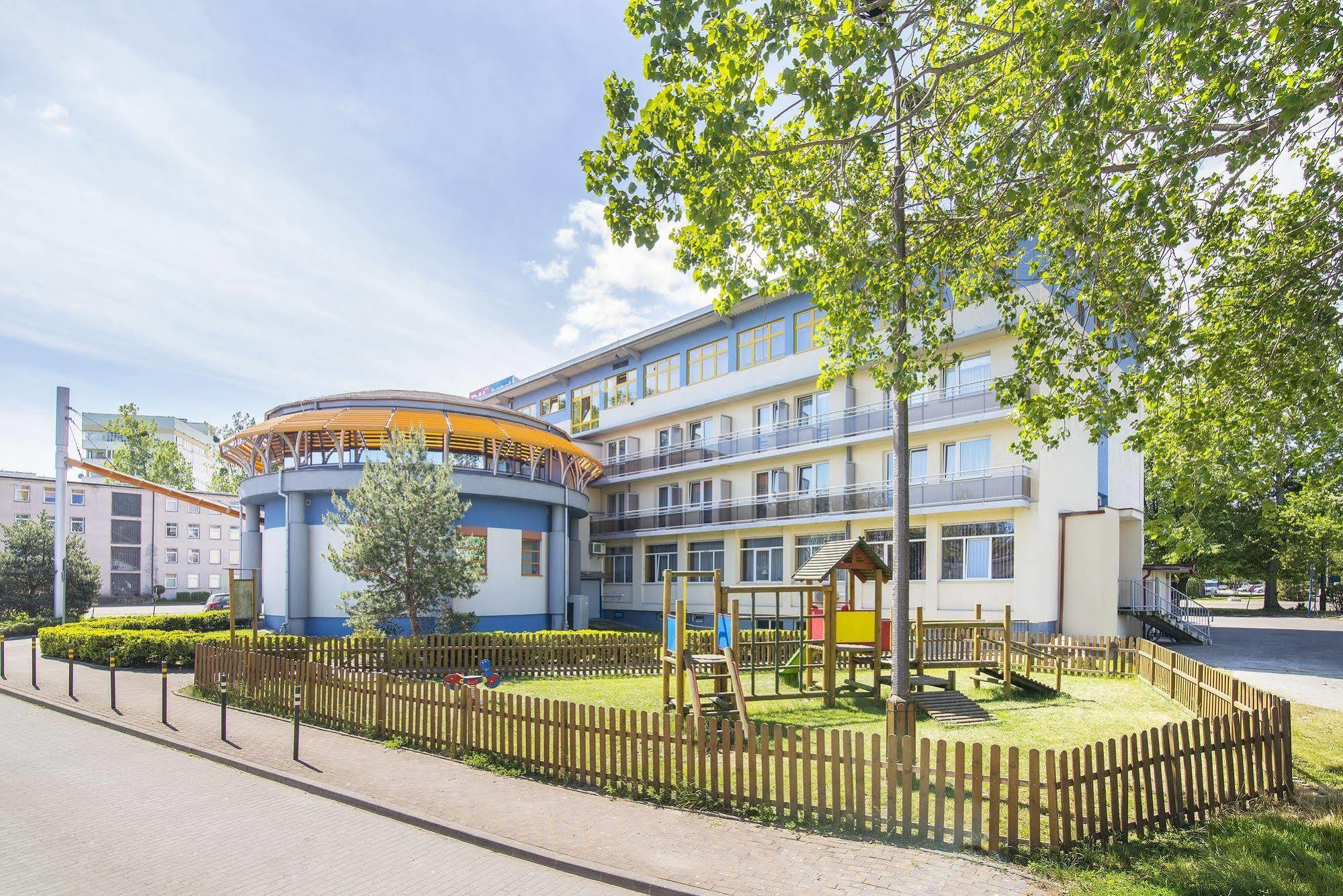 Hotel Dal Gdansk Bagian luar foto
